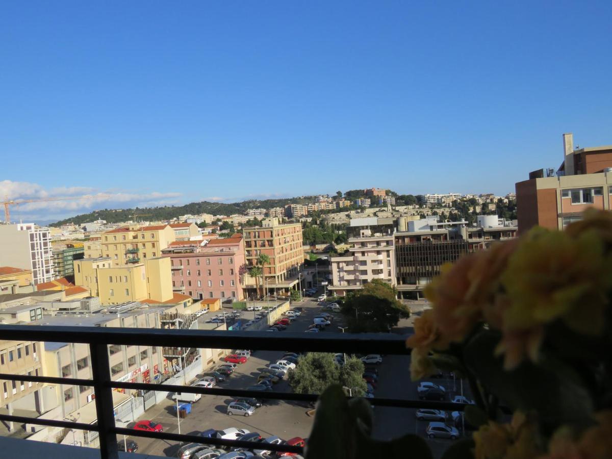 Luna Rossa Rooms Каляри Екстериор снимка