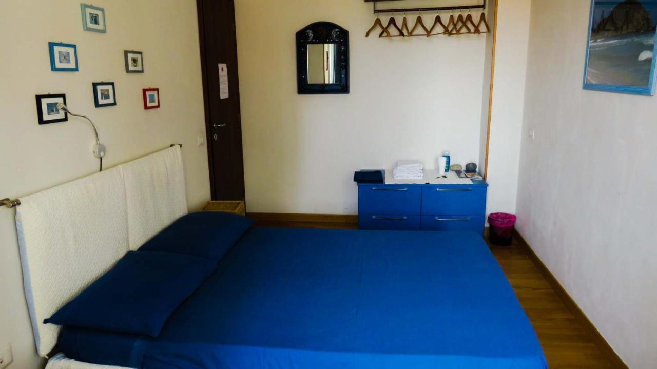 Luna Rossa Rooms Каляри Екстериор снимка