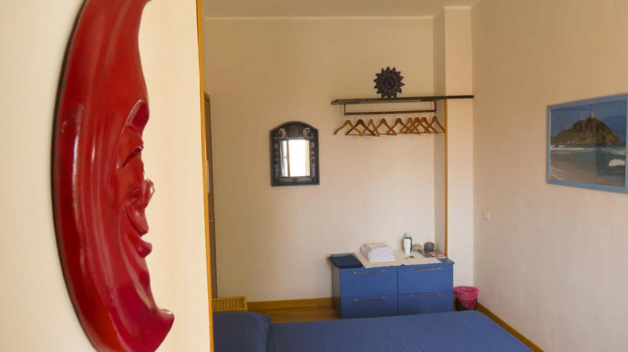 Luna Rossa Rooms Каляри Екстериор снимка