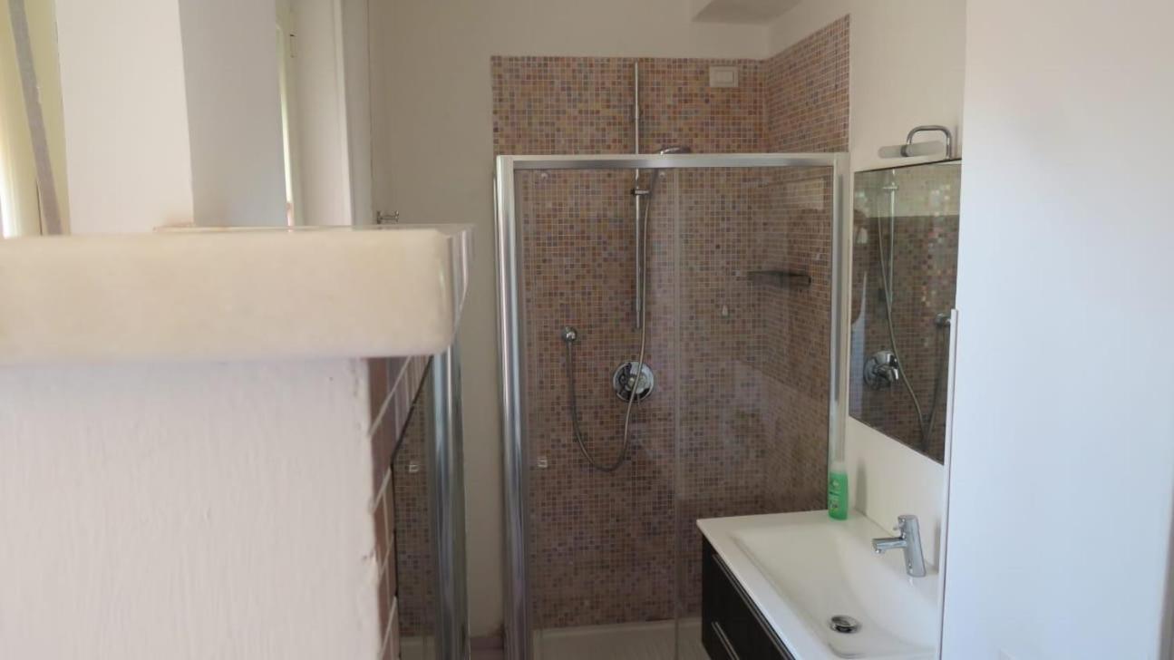 Luna Rossa Rooms Каляри Стая снимка